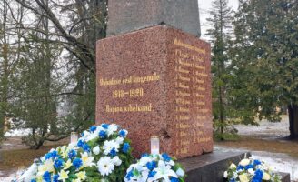 Eesti Vabariigi 106. aastapäev ja mälestushetk Räpinas ja Mehikoormas
